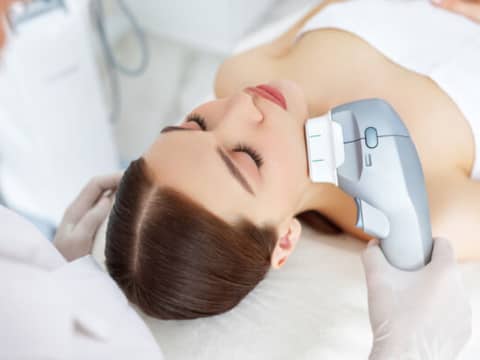 5 Reasons Why Skin Lifting Ultrasound Treatment is the Future of Non - Invasive Beauty